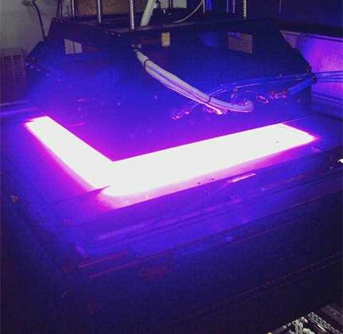 UV打印機(jī)|UV平板打印機(jī)|萬(wàn)能打印機(jī)|平板打印機(jī)|UV機(jī)|龍潤(rùn)|8d|彩印機(jī)|平板打印機(jī)價(jià)格|萬(wàn)能打印機(jī)價(jià)格|萬(wàn)能彩印機(jī)|UV平板機(jī)|uv打印機(jī)價(jià)格|uv打印機(jī)多少錢|uv打印機(jī)多少錢一臺(tái)